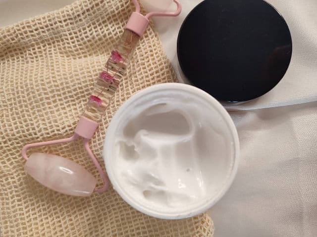 The Inkey List Bio-Active Ceramide Repairing and Plumping Moisturizer review photo by Mumikag