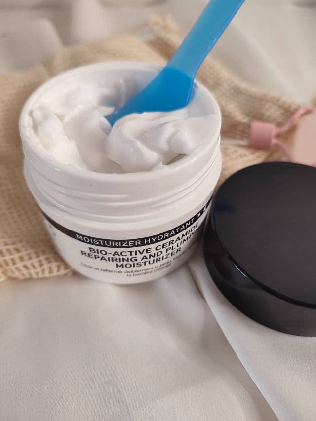 The Inkey List Bio-Active Ceramide Repairing and Plumping Moisturizer review photo by Mumikag