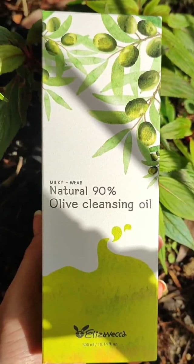 ELIZAVECCA Natural 90% Olive Cleansing Oil review photo by Mumikag