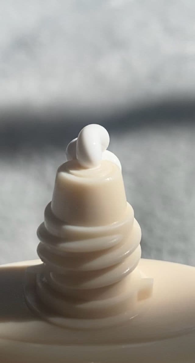 Derma B Everyday Mild Sunscreen SPF50+ PA++++ review photo by krisss21