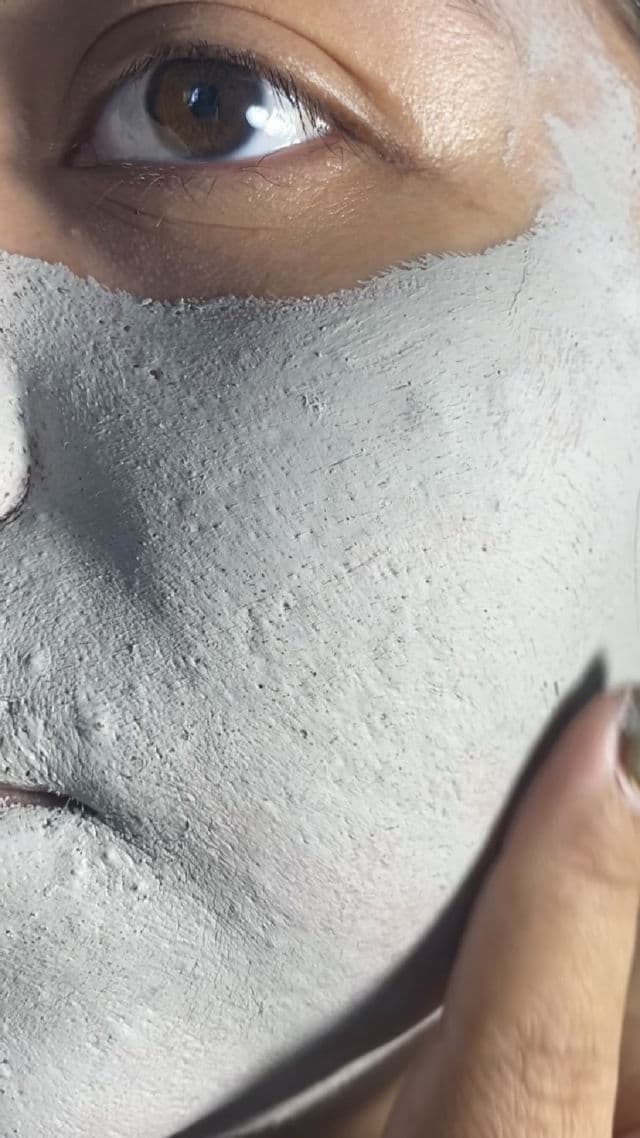 INNISFREE Super Volcanic Pore Clay Mask review photo by krisss21