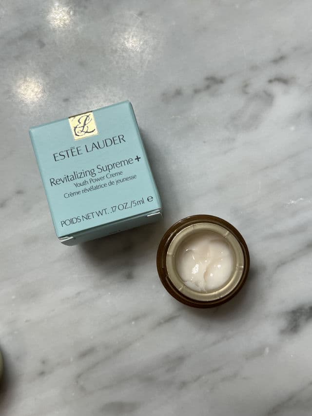 Estee Lauder Revitalizing Supreme + Youth Power Creme	 review photo by guiniscorner