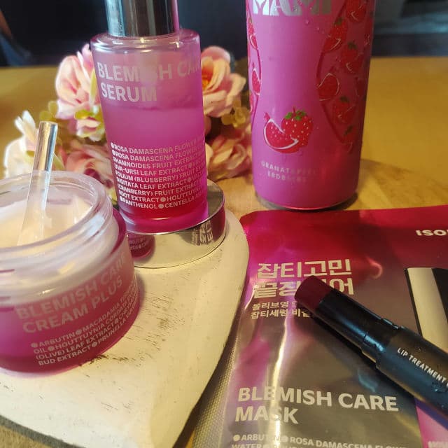 Isoi Bulgarian Rose Blemish Care Cream Plus review photo by kbeautysandra