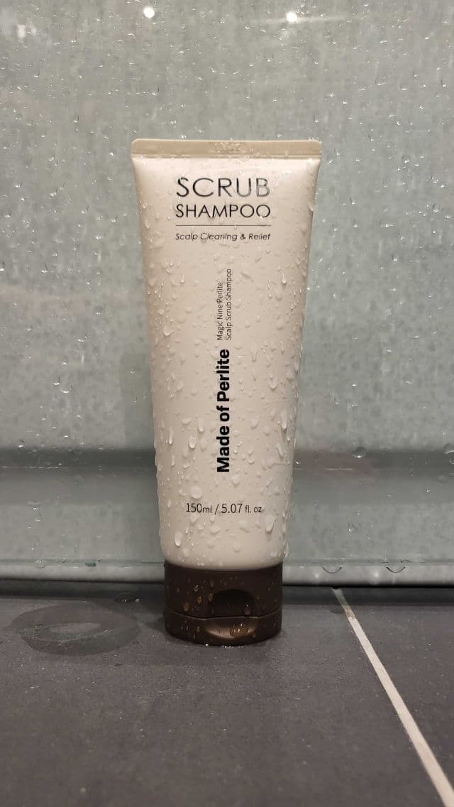 NINELESS Magic Nine Perlite Scalp Scrub Shampoo review photo by serene1126