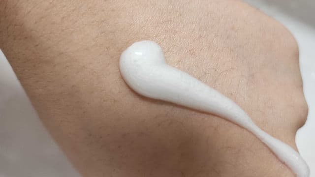 BENTON Deep Green Tea Cleansing Foam review photo by serene1126