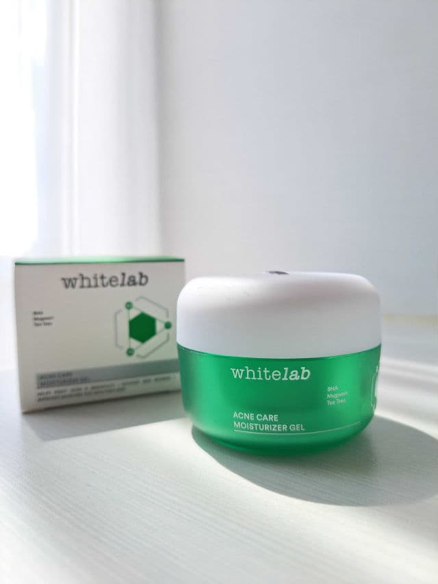 whitelab Acne Care Moisturizer Gel review photo by najdah