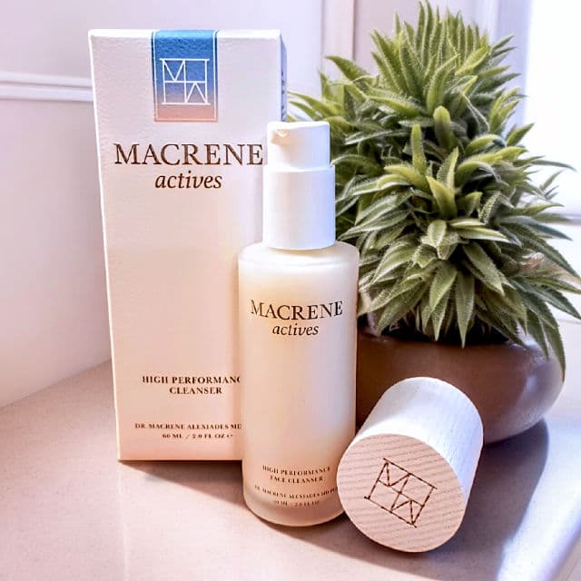 Macrene Actives High Performance Cleanser review photo by Hollys142