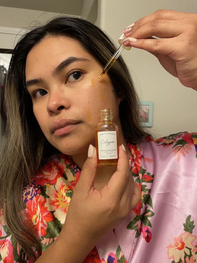 Earth Harbor Naturals Calypso Rejuvenating Moisture Elixir review photo by VeronicaReviews