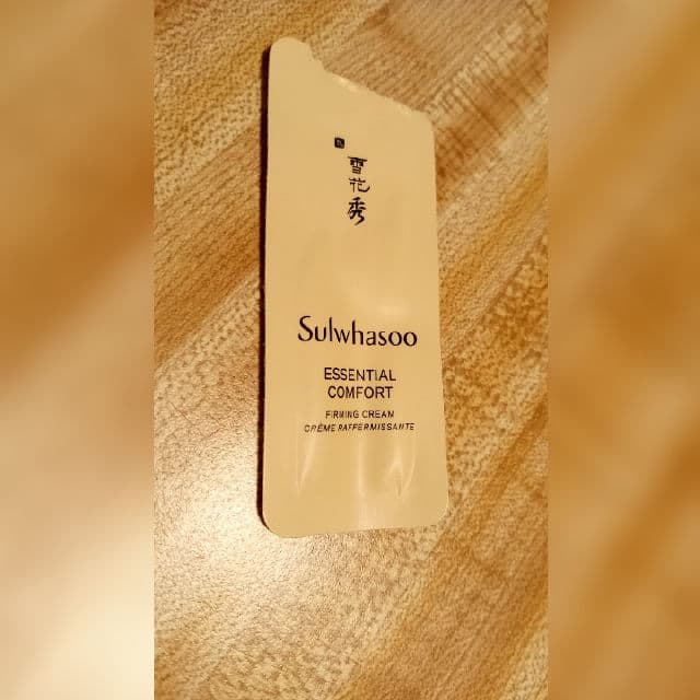 Sulwhasoo Essential Firming Cream EX review photo by staceymeows