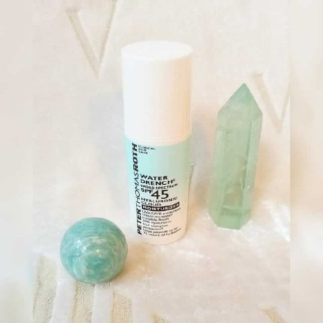 Peter Thomas Roth Water Drench Hyaluronic Cloud Hydrating Moisturizer SPF45 review photo by staceymeows