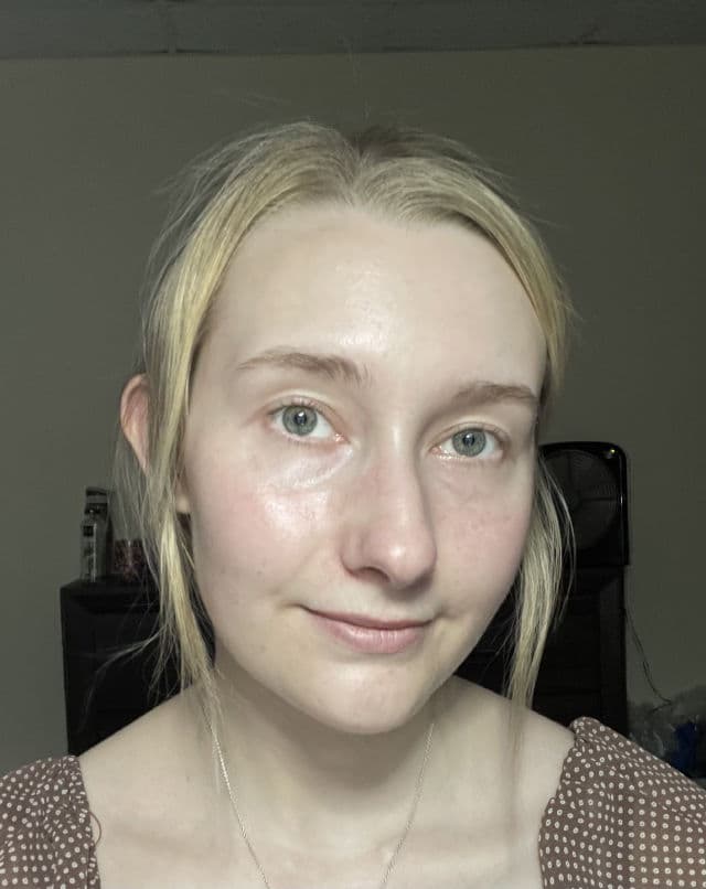 SKIN1004 Madagascar Centella Hyalu-Cica Water-Fit Sun Serum SPF50+ PA++++ review photo by CaitlynF