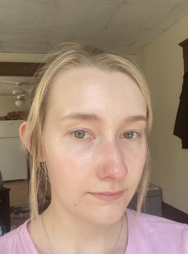 SKIN1004 Madagascar Centella Hyalu-Cica Water-Fit Sun Serum SPF50+ PA++++ review photo by CaitlynF
