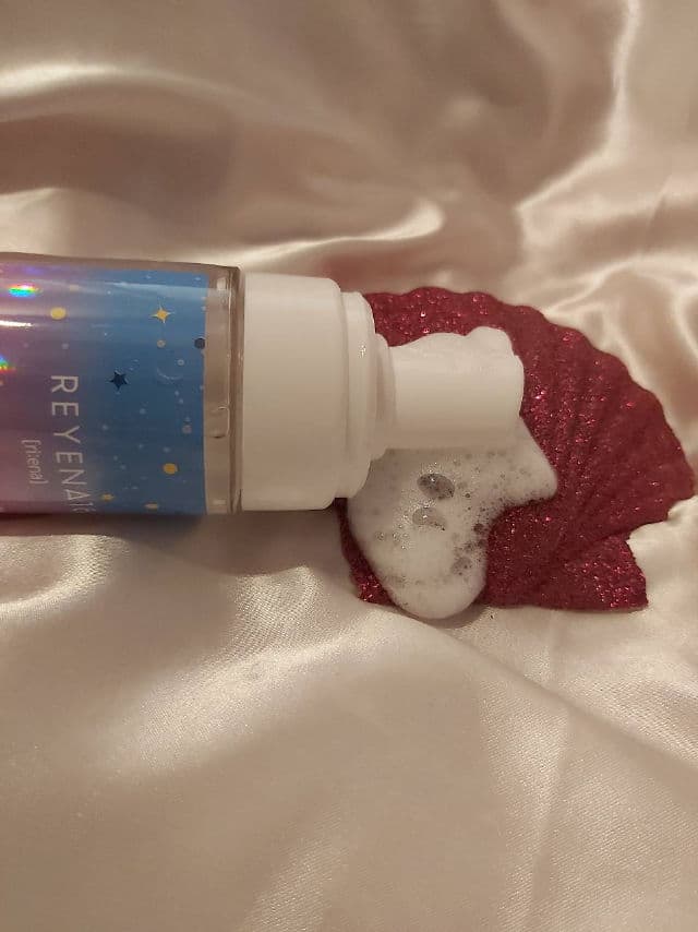 REYENA16 Aqua Bubble Blossom Toner  review photo by cariadsbeauty