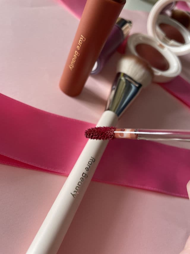 Rare Beauty Soft Pinch Tinted Lip Oil - Honesty review photo by sugarvogue