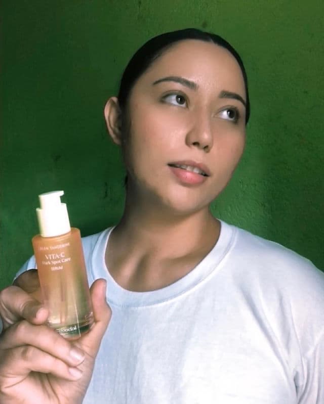 Green Tangerine Vita C Dark Spot Care Serum product review