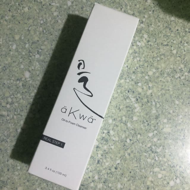 aKwa First Wave™ Oil-to-Foam Cleanser review photo by Yssaaa