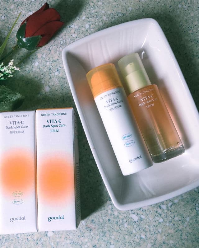 GOODAL Green Tangerine Vita C Dark Spot Care Sun Serum SPF 50+ PA++++  review photo by Yssaaa
