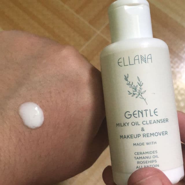 Ellana Cosmetics Gentle Milky Oil Cleanser & Makeup Remover review photo by Yssaaa