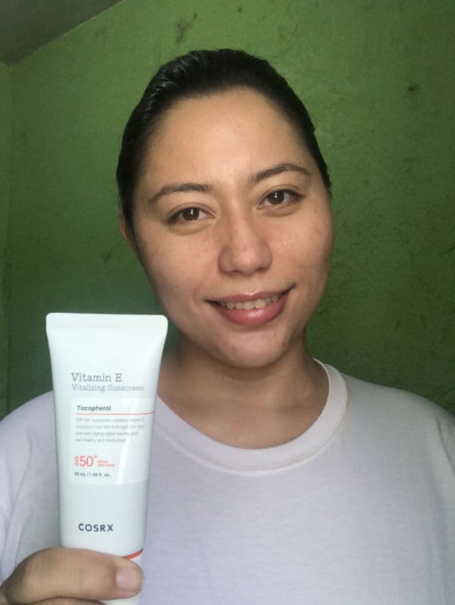 COSRX Vitamin E Vitalizing Sunscreen SPF50+ review photo by Yssaaa