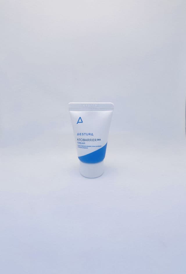 Aestura Atobarrier Cream review photo by JournalCha