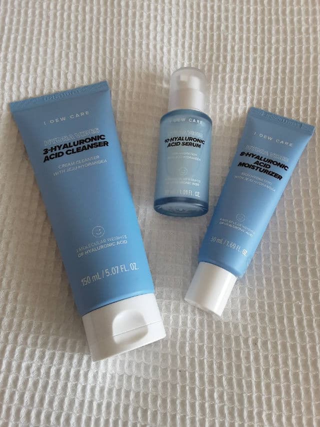 I Dew Care Hydra Vibes 8-Hyaluronic Acid Moisturizer review photo by PattiL