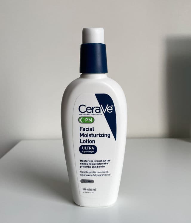 CeraVe Facial Moisturizing Lotion PM review photo by themoisturemanifesto