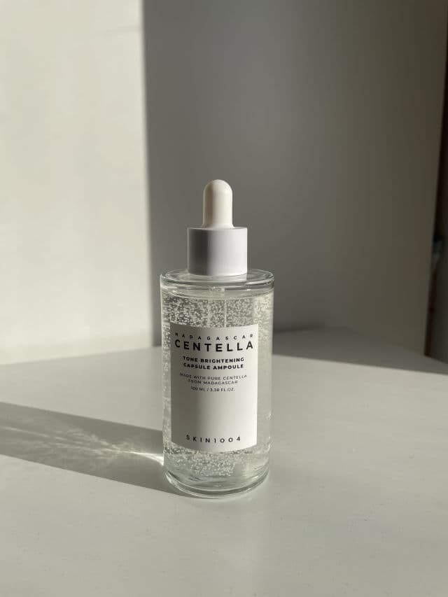 SKIN1004 Madagascar Centella Tone Brightening Capsule Ampoule review photo by themoisturemanifesto