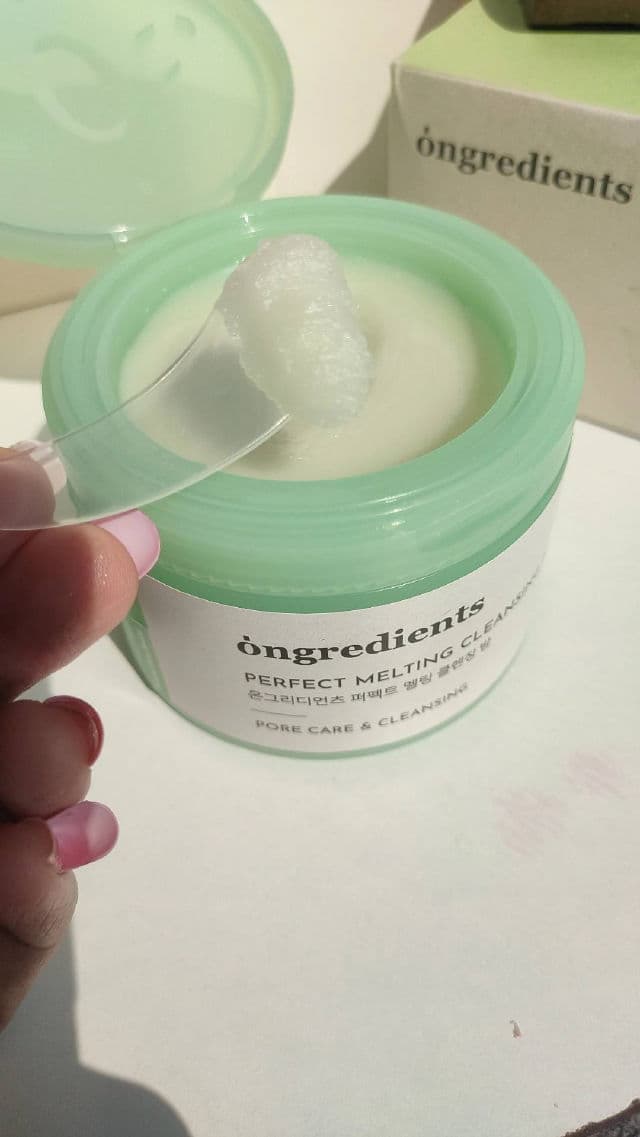 Ongredients Perfect Melting Cleansing Balm review photo by vyshu