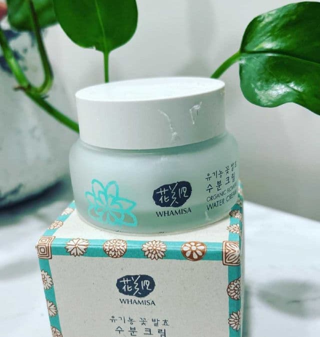 Whamisa Organic Flowers Water Cream with Natto Gum review photo by Armandokurumilla 