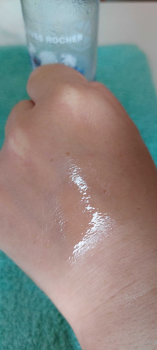 YVES ROCHER Pur Bleuet Express Eye Makeup Remover review photo by xokera81