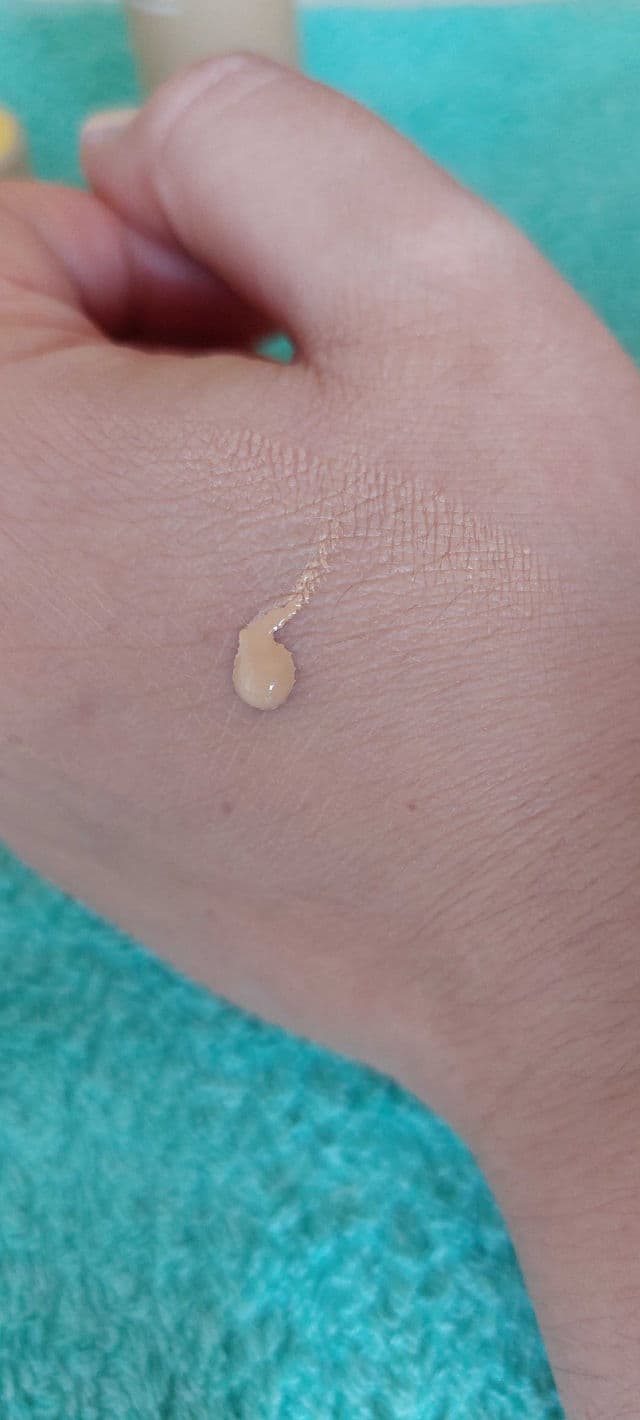 SHEGLAM Skinfinite Hydrating Foundation review photo by xokera81