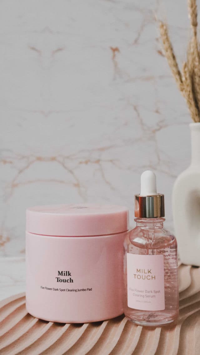 Milk Touch Five Flower Dark Spot Clearing Jumbo Pad review photo by dearalene