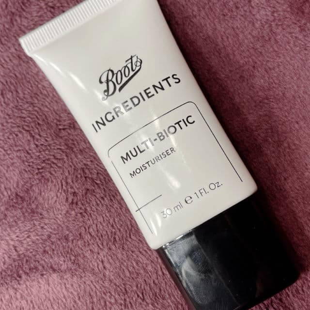 Boots Ingredients Multi-Biotic Moisturiser review photo by therealchelsea