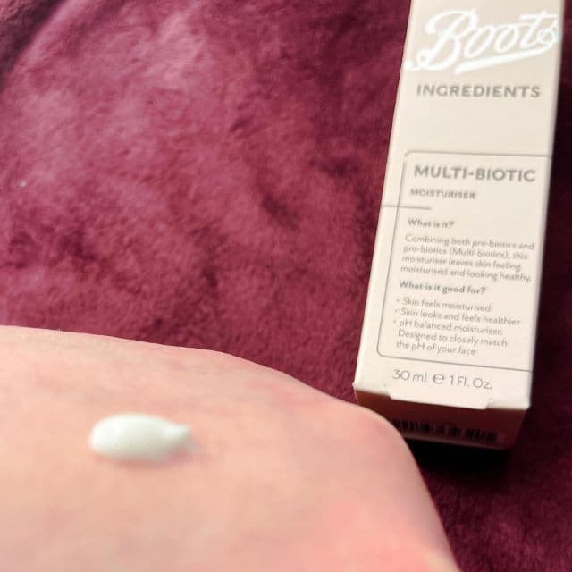 Boots Ingredients Multi-Biotic Moisturiser review photo by therealchelsea