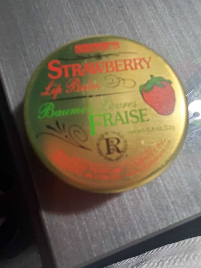 Rosebud Perfume Co. Smith's Strawberry Lip Balm Tin review photo by emilyskincare