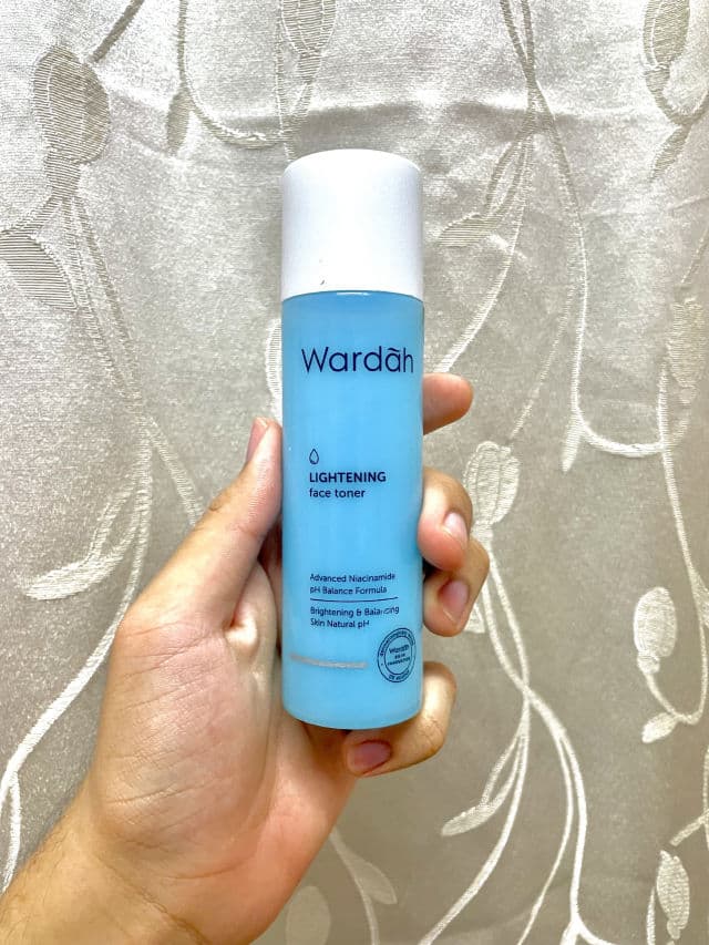 Wardah Lightening Face Toner review photo by muhdfaiz