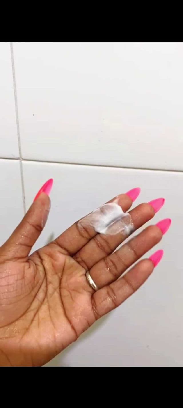 COSRX Salicylic Acid Daily Gentle Cleanser review photo by Scarrr