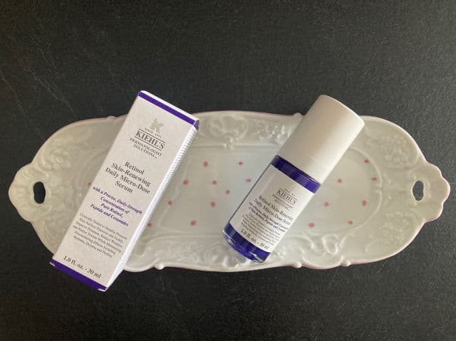 Kiehl's Retinol Skin-Renewing Daily Micro-Dose Serum review photo by Jasminmmundo
