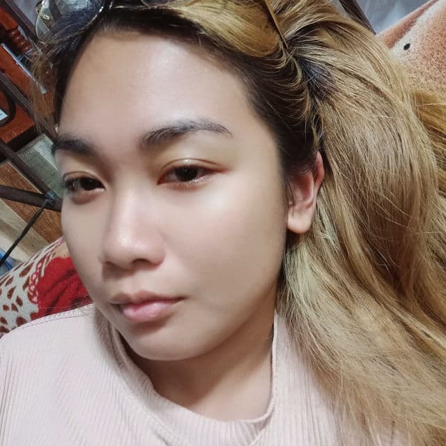Hello Glow 4 in 1 Whitening Soap review photo by mitchikhu