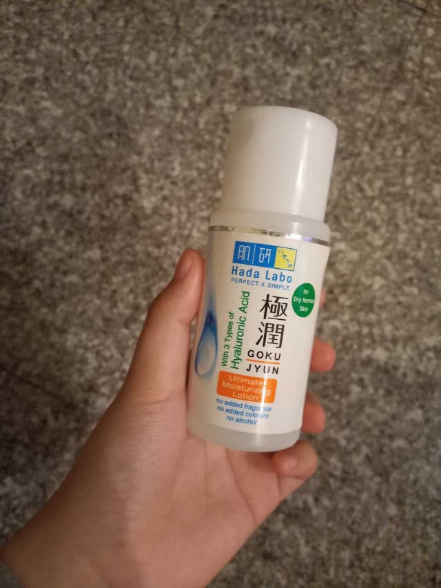 Hada Labo Gokujyun Hyaluronic Lotion Moist  review photo by rrey
