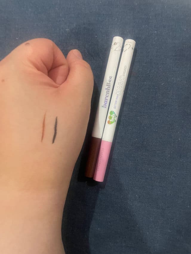Barenbliss Better Than Magic Eyeliner review photo by Monicaaaaa