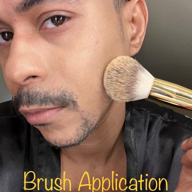 Make Up For Ever HD Skin Undetectable Longwear Foundation	 review photo by PrinceOfKemet