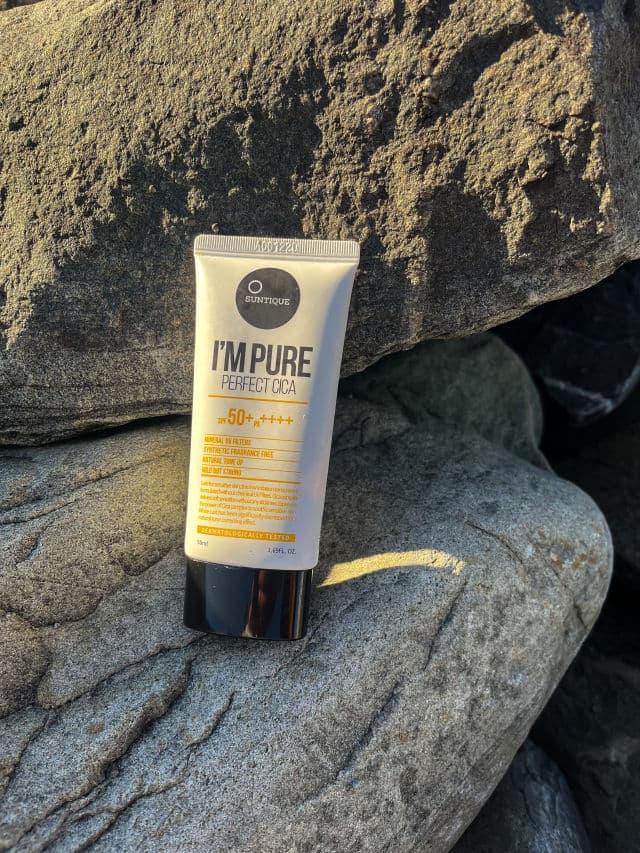 Suntique I'm Pure Cica Sunscreen SPF 50+ PA++++ review photo by arcticskincare