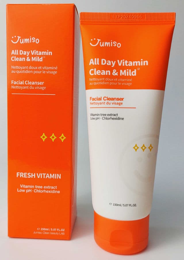Jumiso All Day Vitamin Clean & Mild Facial Cleanser review photo by lucyyg10