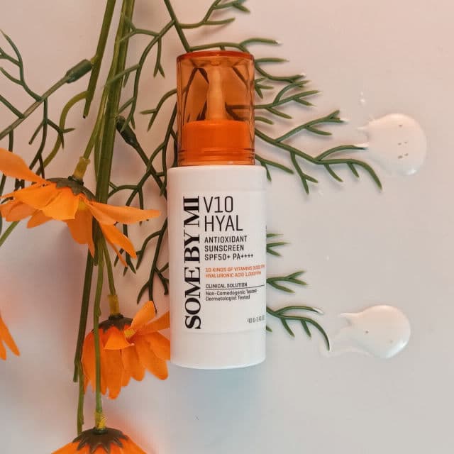 Some By Mi V10 Hyal Antioxidant Sunscreen SPF50+ PA++++ review photo by lucyyg10