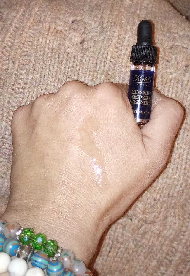 Kiehl's Midnight Recovery Concentrate review photo by MummahDarlingReviews
