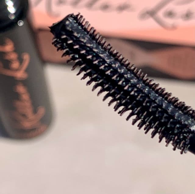 Benefit Cosmetics Roller Lash Curling Mascara Super-curling & Lifting Mascara review photo by BoxyLady