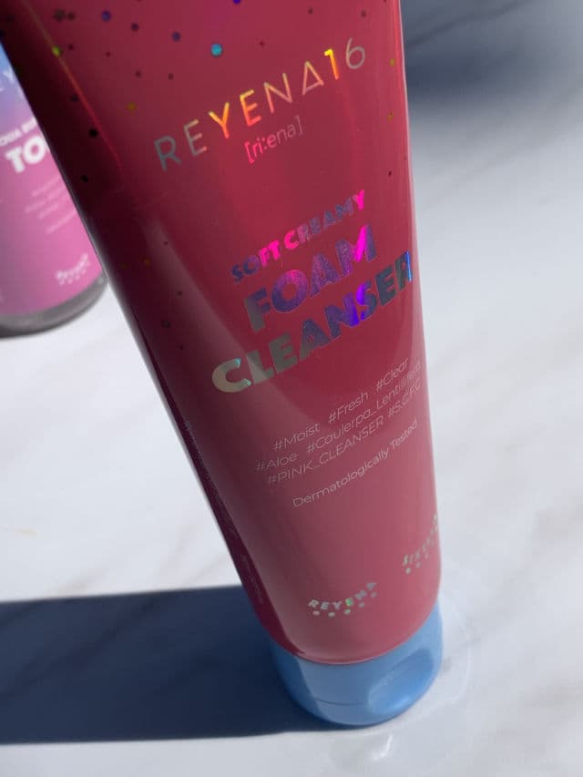 REYENA16 Soft Creamy Foam Cleanser review photo by BoxyLady