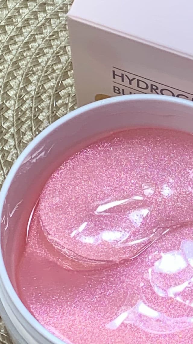 Heimish Bulgarian Rose Water Hydrogel Eye Patch review photo by BoxyLady