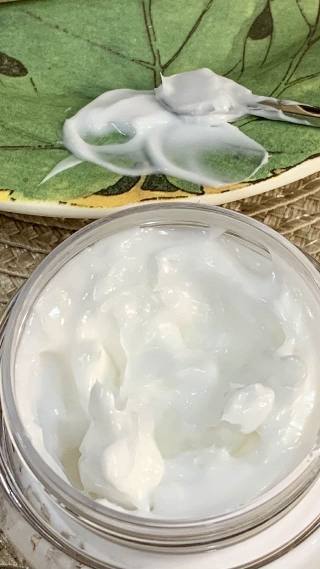 EYENLIP Kombucha Enriched Balm Cream review photo by BoxyLady